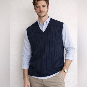 Pendleton Navy Blue Cable Knit Wool Sweater Vest V-Neck Made in USA Size L